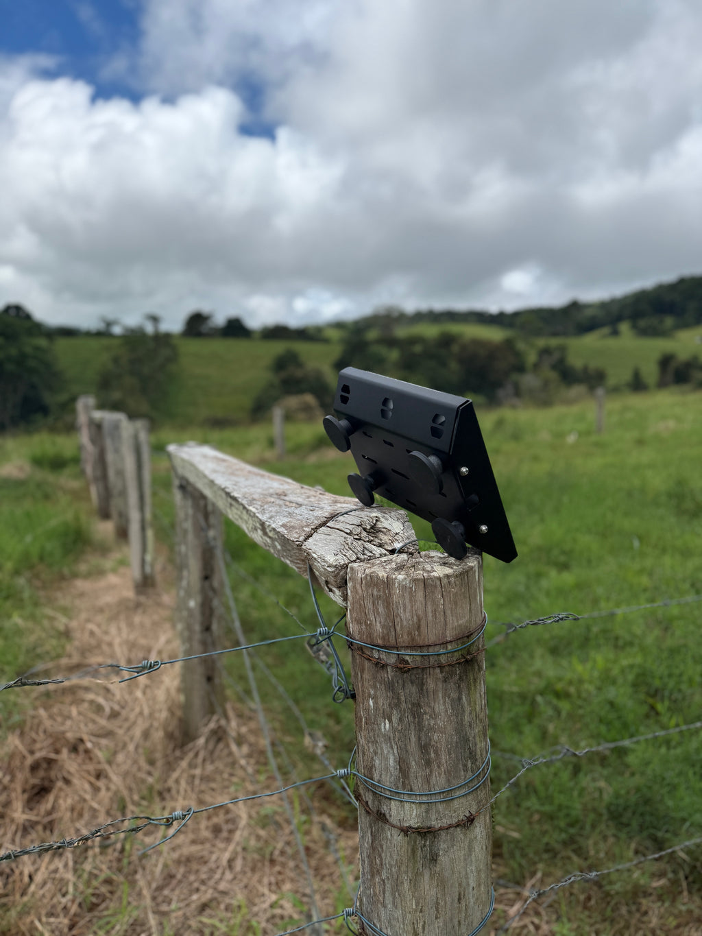 Premium Starlink Mini Mount (Magnetic)